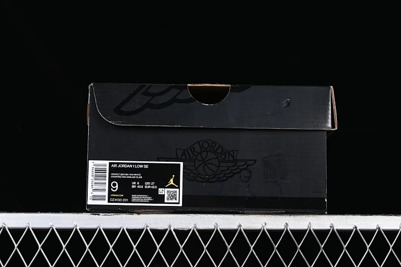 All categories Air Jordan Jordan series basketball shoes Air Jordan 1 Low G version pure original Air Jordan 1 Low AJ1 Joe 1 white and yellow burst pattern low-top cultural casual sneakers DZ4130-201